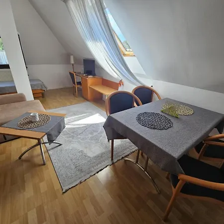 Diamant Apartmanhaz 埃格尔
