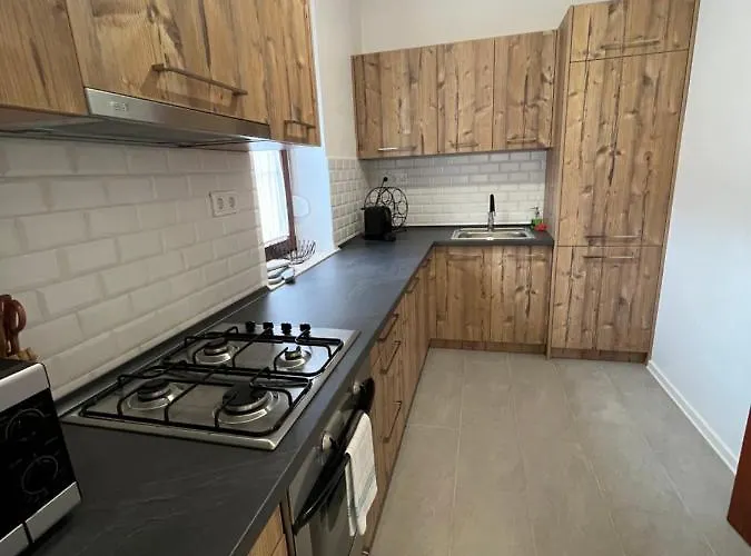 Diamant Apartmanhaz *