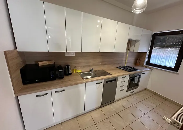 Diamant Apartmanhaz Eger