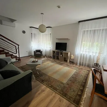 Apartment Diamant Apartmanhaz Eger