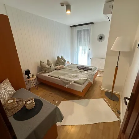 Apartment Diamant Apartmanhaz Eger