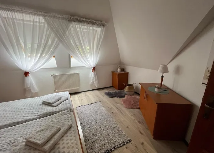 Apartament Diamant Apartmanhaz *