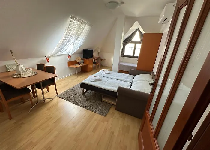 Diamant Apartmanhaz Eger