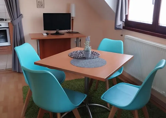 Diamant Apartmanhaz Lägenhet *