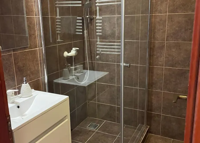 Diamant Apartmanhaz Lägenhet *