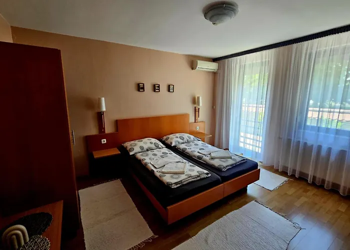 Apartman Diamant Apartmanhaz Eger