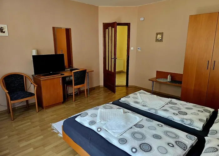 Diamant Apartmanhaz Eger